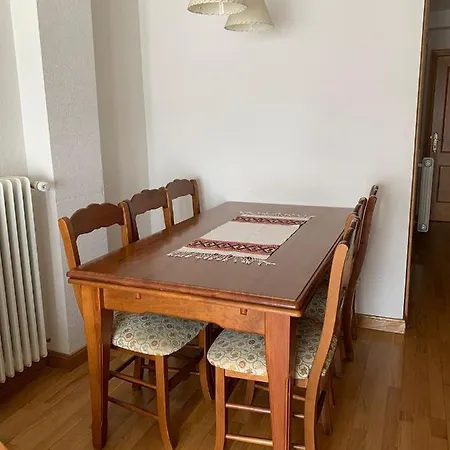 La Granja Lägenhet Benasque